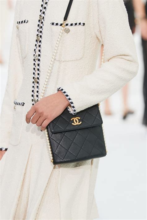 chanel 19 bag 2021|best Chanel bag 2021.